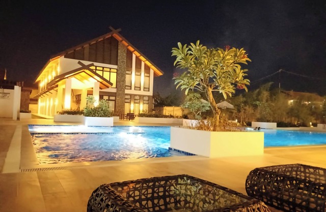 Full Cozy 1BR w/Pool, Balcony w/Panoramic View, PrimeTV by Mall & Airport