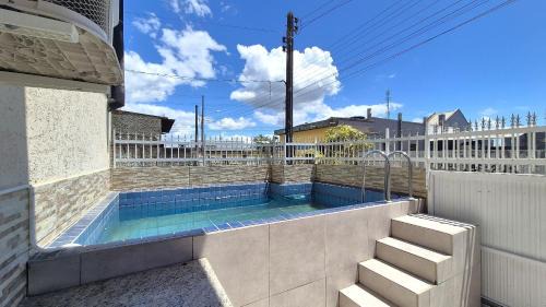 Fully equipped houses in a condominium with a pool, 110m from the beach - ONIs