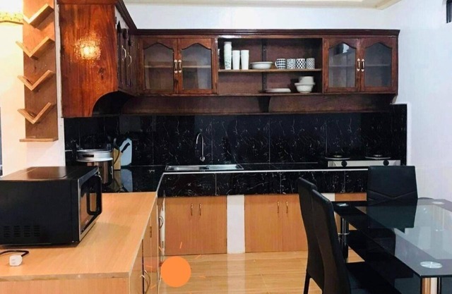 Fully furnished 3 bedrooms 2 Storey House!
