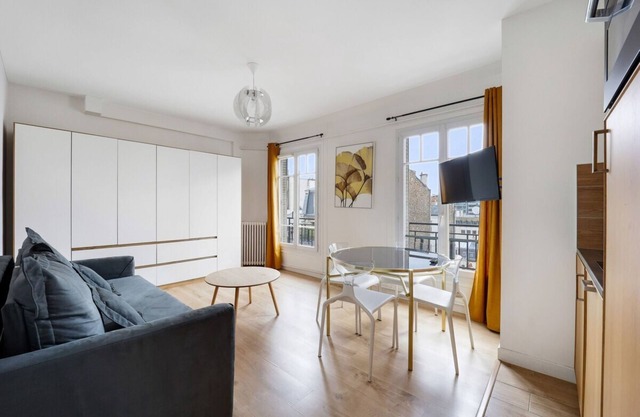Fully Renovated apartment ! Neuilly Sur Seine