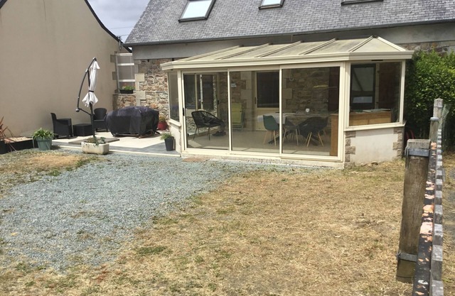 Fully renovated house Ideally located for visiting the pink granite coast