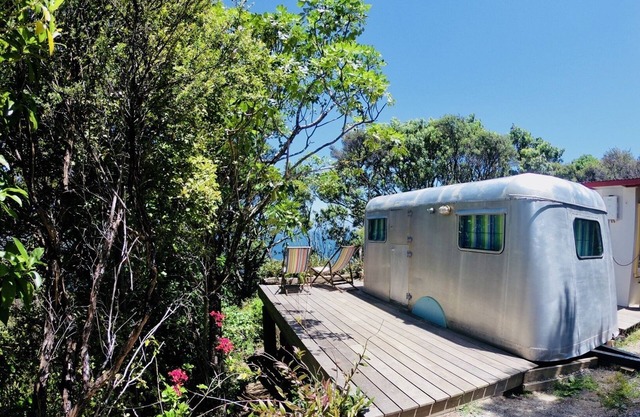 Fun and Funky - fully restored genuine 1940's handmade caravan