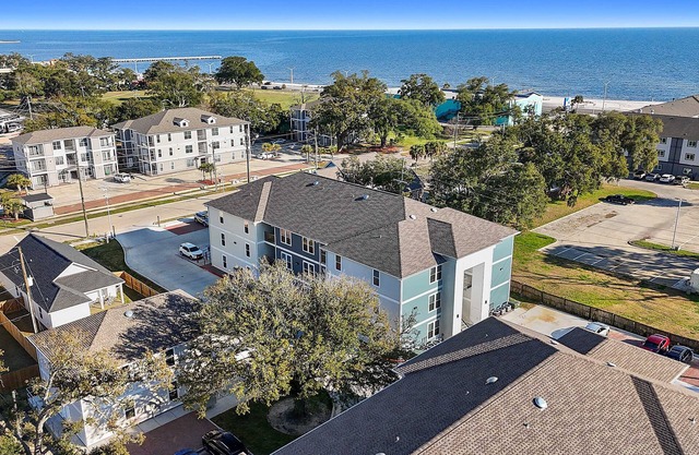 Fun in the Sun 2 Bed Apt.