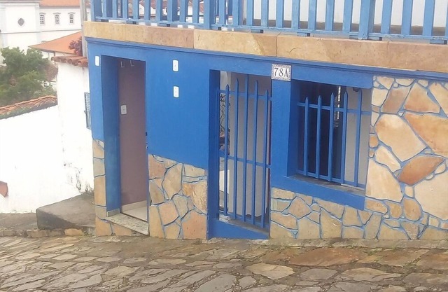 FURNISHED APARTMENT WITH KITCHEN MOUNTED IN THE CENTER OF DIAMANTINA /MG