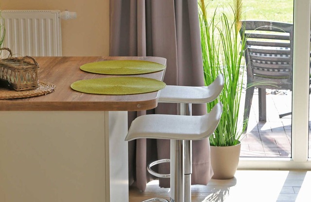 FW 7/1 room apartment (34m², 3 pers.) Terrace, Pet - Bed + Bike | B & B | Bike Pension Ostseeland Rerik