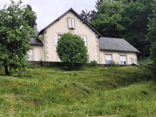 Gîte de France à Grandsaigne 1 épi - Gîte de France 5 personnes MAE-0174