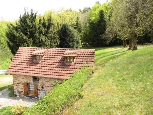 Gîte de France à Sainte Fortunade 3 épis - Gîte de France 4 personnes MAE-6514