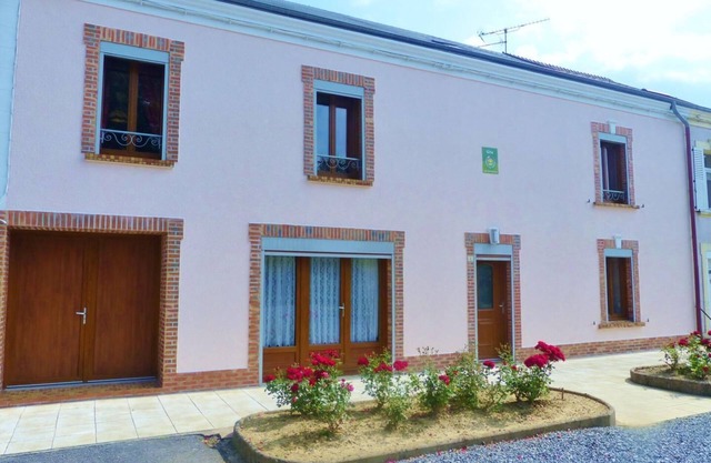 Gîte DE Vieille Maison Rouge