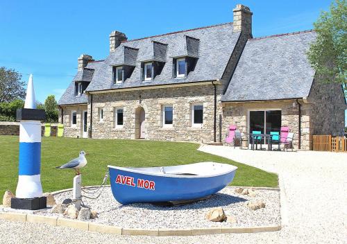 Gîte entre Paimpol Bréhat et Perros Guirec Côte de Granit Rose Vue terre mer
