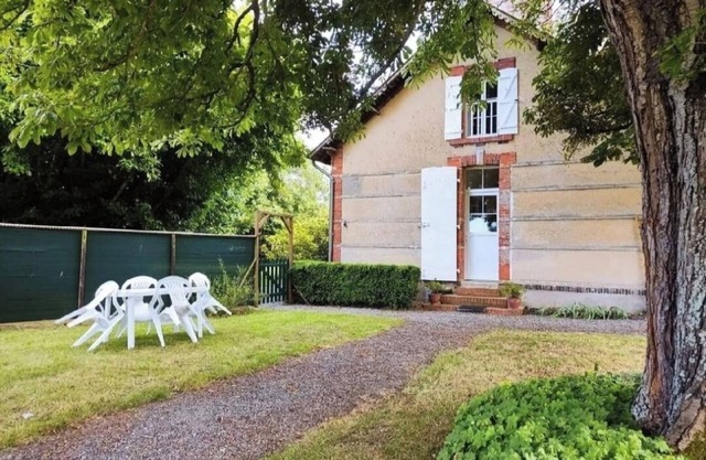Gîte Les Trois Pommes, Normandy