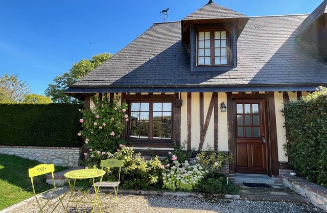 Gîte Marguerite - “Pétale”, 360° view, 5mn from Cerza, 30mn from Deauville