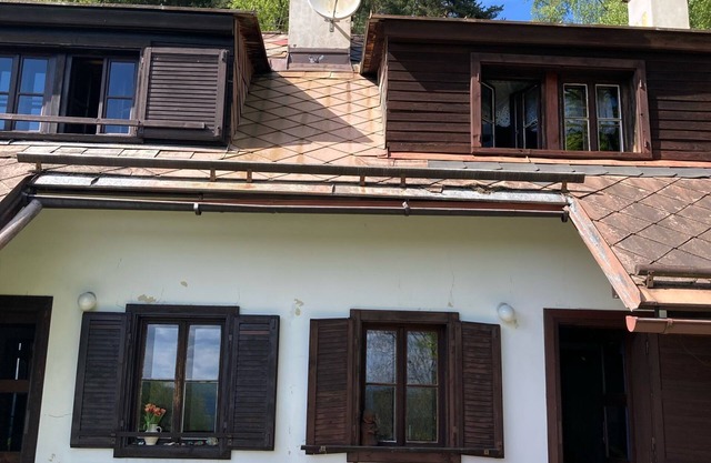 Gallys Mounting Cottage Pod Boubinem with WiFi