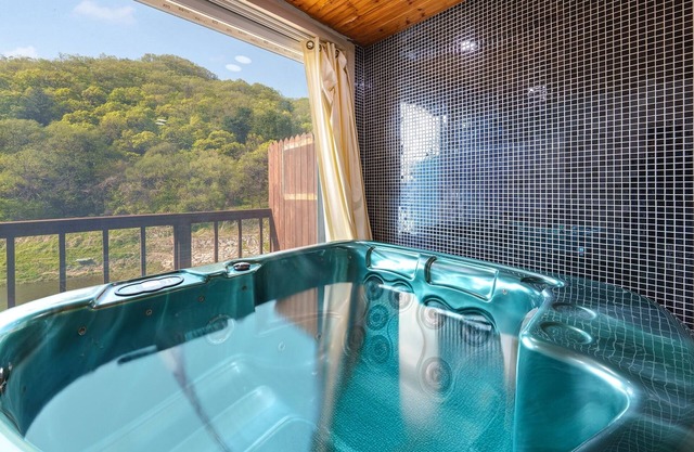 Gapeong Eoneunal Spa Pet Pension