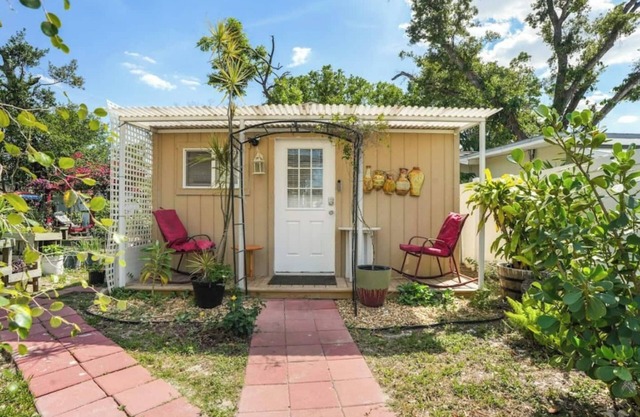 Garden Breeze Retreat