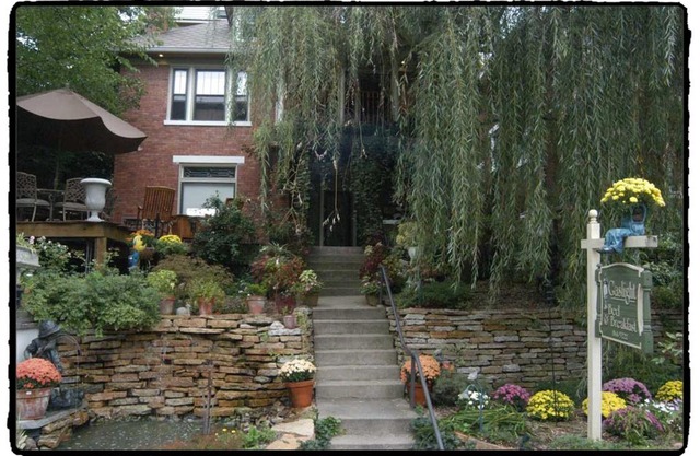 Gaslight Bed & Breakfast