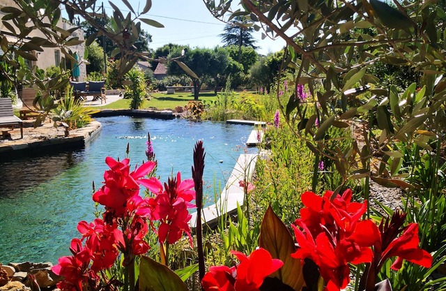 Gaspard et Marianne, a chic vacation in the heart of Provence for 4 adults