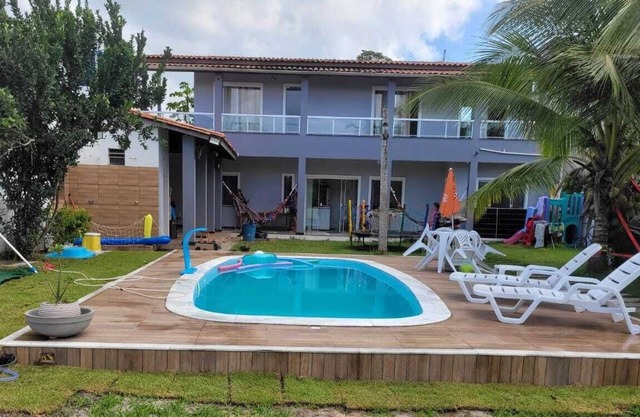 Gated community 100m from the beach, in Cacha Prego