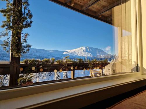 Gaustablikk, 3 soverom, fri utsikt til fjell og innsjø