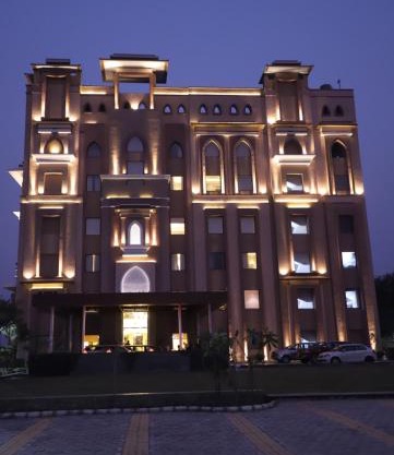 Geeta Sarovar Portico, Panipat