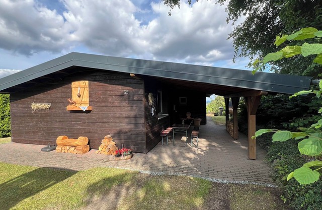 Geniet in ons Vrijstaande Vakantiehuis met Sauna, Midden in de Natuur