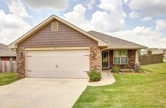 Geographical Oddity: Close to Everything!