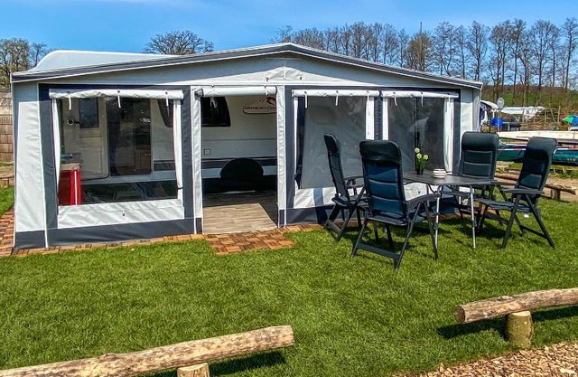 George Glamper FERNWEH