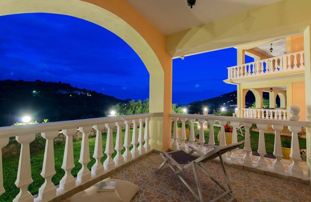 Gerovasis Villas - Iakithi 2 Bedroom Apartment