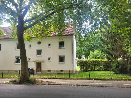 Get-your-flat - traumhaft niedliche FeWo149, 2 Zr Kü Bad, Haustier nur auf Anfrage, ruhig & stadtnah EG - TOP