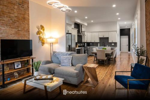 Getaway on Lee - Covington 3 Bedroom Apartment