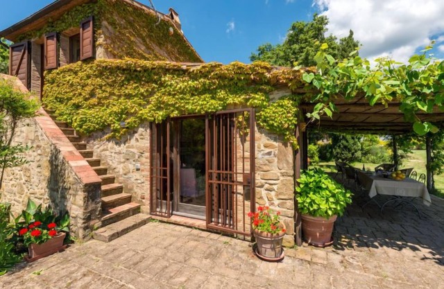 Ginestra by Interhome