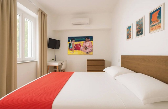 Gioia 13 Apartments & Rooms