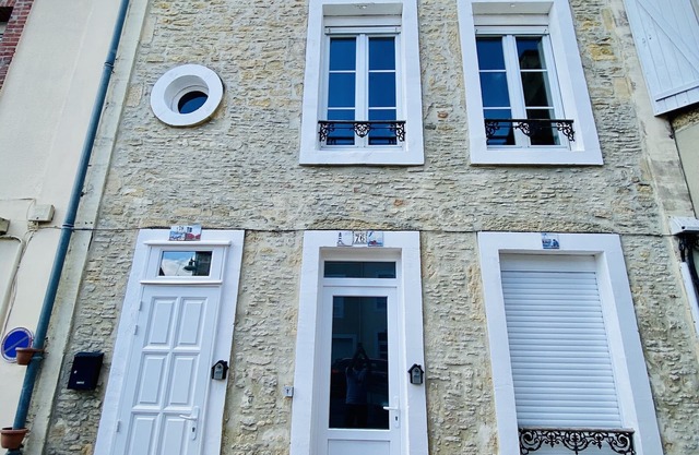 Gîte "Au bord des Embruns" 2 Pers in the heart of the Landing Beaches