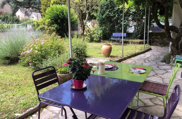 GITE DE FRANCE 3 EARS WITH LARGE GARDEN CAPACITY 6 PEOPLE