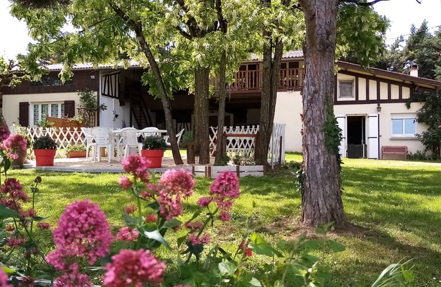 Gite Grand Jardin Large cottage nature lake