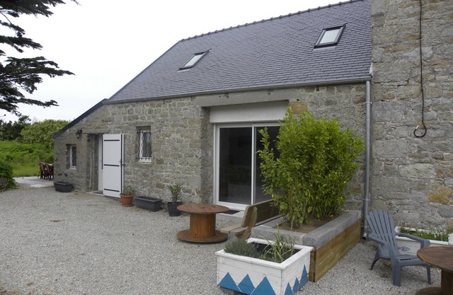 GITE IN OLD FARMHOUSE