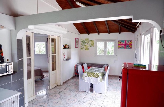 Gite La Distillerie, Grand Appartement avec Terrasse