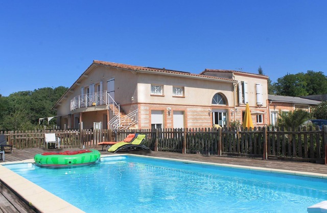 Gites Ushuaia with outdoor pool