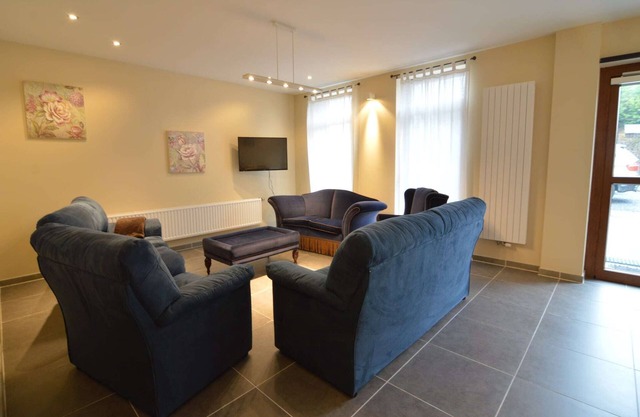 Glabbeek Family Retreat Home