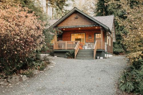 Glacier Springs Cabin 65 - Hot Tub - Wi-Fi