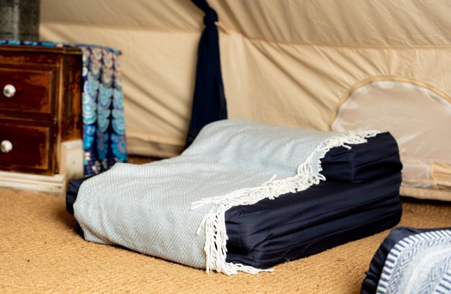 Glamping Pods in Woolton Hill near Highclere