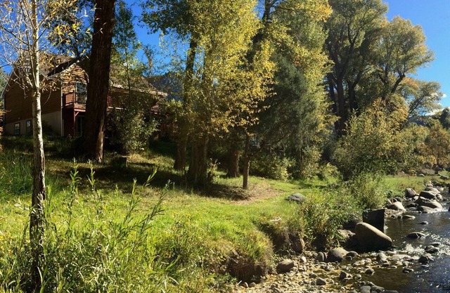 Glorious location on the creek only 1/2 mile to town STR-130