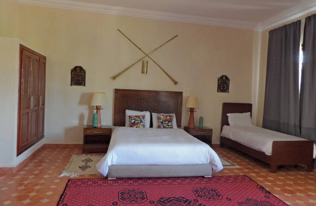 Gnaoua Suite with breakfast included and pool view