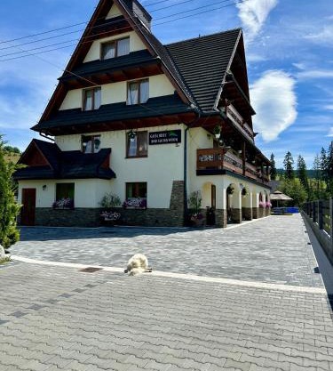 Gościniec nad Suchą Wodą z Sauną w ogrodzie