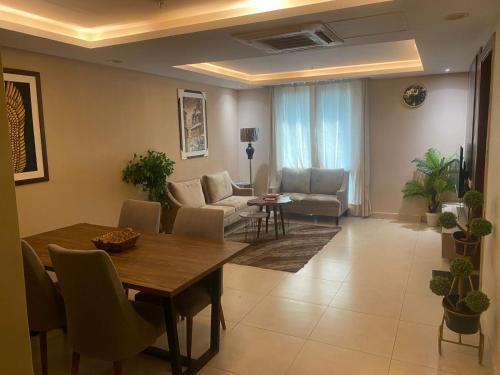 GoldCrest Mall Luxury Apartments with Balcony In DHA Lahore