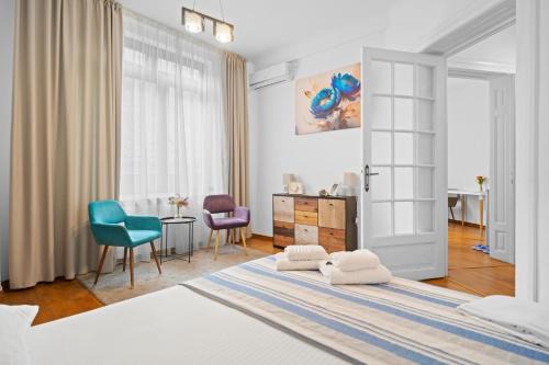 Golden Villa - in the Heart of Old Town Bucharest