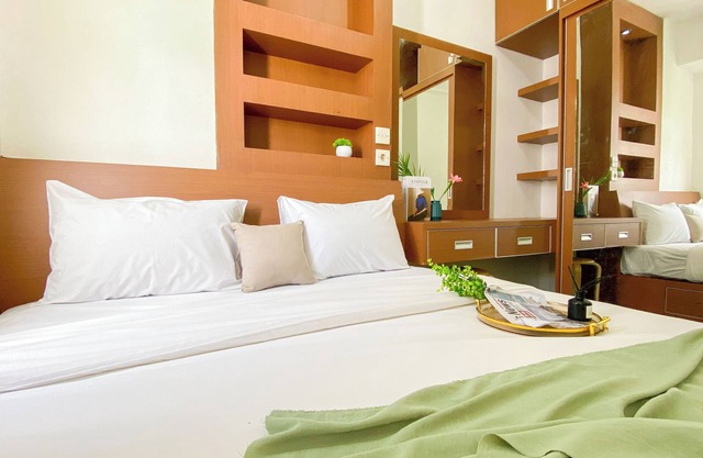 Good Choice And Elegant 2Br At Green Pramuka City Apartment