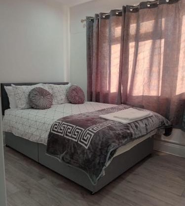 Good priced Single Rooms in harrow with shared bathrooms