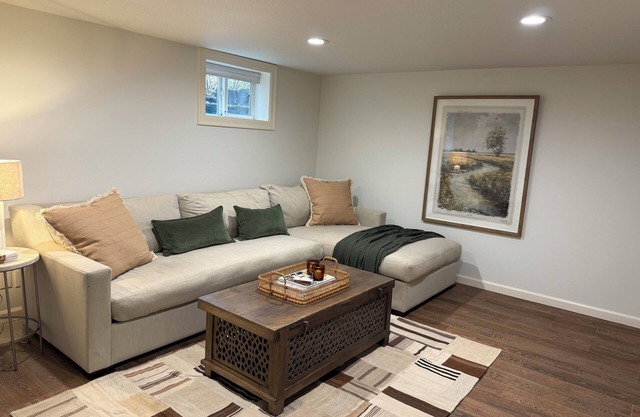 Gorgeous 2-Bedroom ADU in NE Portland’s Beaumont-Wilshire Neighborhood.