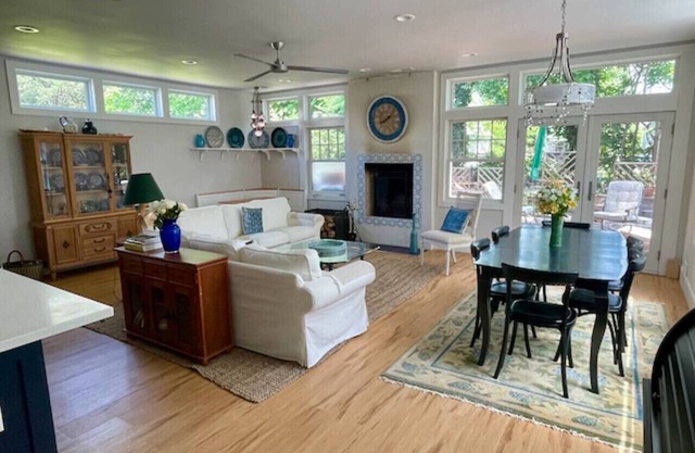 Gorgeous & Airy Custom Downtown Dream Home