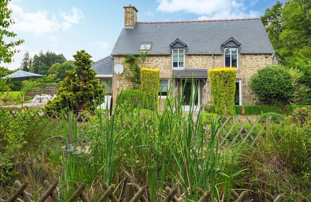 Gorgeous home in Noyal-Sous-Bazouges